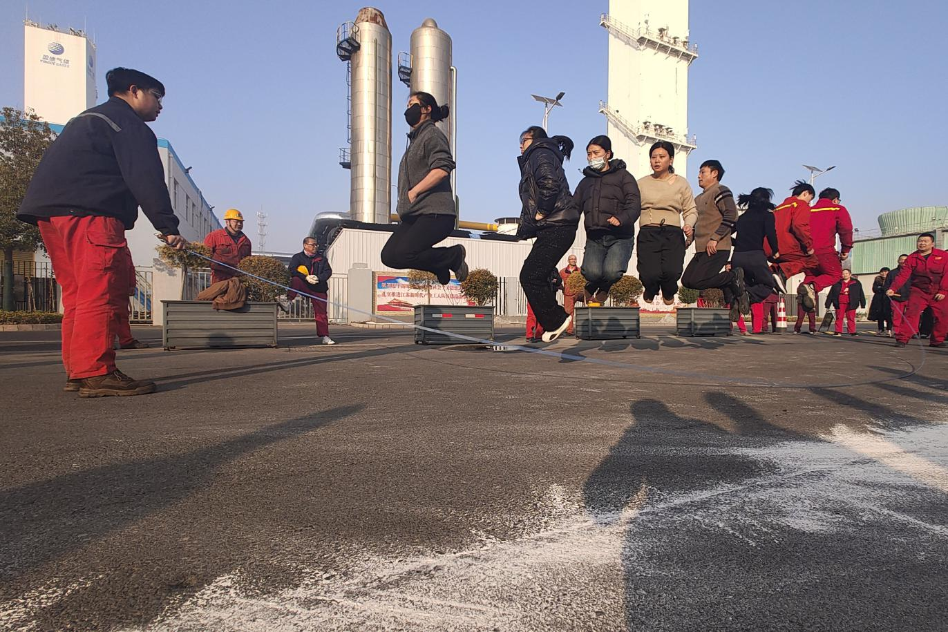 賽場(chǎng)競(jìng)風(fēng)采 聚力向未來(lái) 淮鋼趣味健身運(yùn)動(dòng)會(huì)圓滿(mǎn)落幕